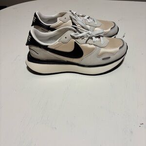 Nike Classic White Athletic Shoes